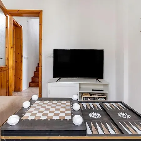 A Triplex With Overlooking The Sea 호텔 Giris