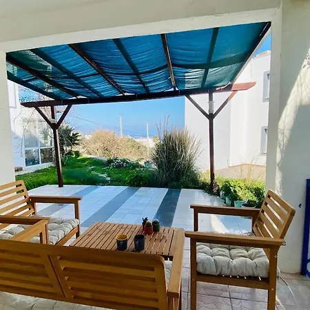 호텔 A Triplex With Overlooking The Sea *